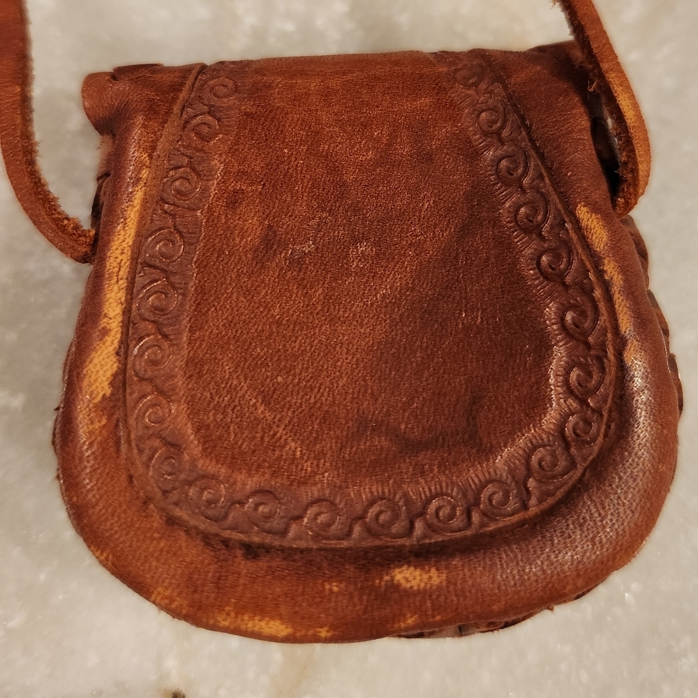Vintage Miniature Leather  Bag with strap - Picture 6 of 13